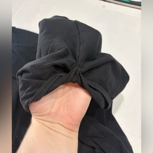 Double Zero BUCKLE black sleeveless crop top, size large, used, drawstring hem - Picture 3 of 7